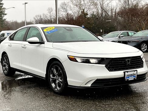 Certified 2023 Honda Accord EX image 11