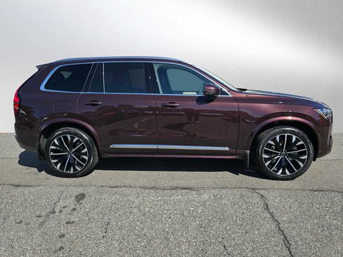 New 2026 Volvo XC90 B5 Plus w/ Protection Package AWD/4WD image 2