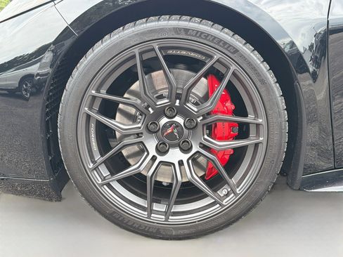 Used 2024 Chevrolet Corvette Z06 w/ Stealth Interior Trim Package RWD image 39