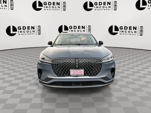 Certified 2025 Lincoln Aviator Reserve w/ Equipment Group 201A AWD/4WD image 3