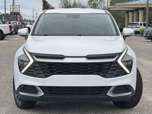Used 2023 Kia Sportage EX FWD image 4