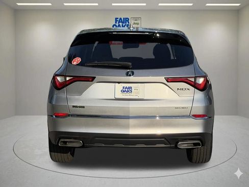 Used 2023 Acura MDX SH-AWD image 8