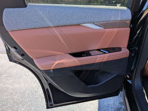 New 2026 Cadillac Optiq Luxury 2 image 29