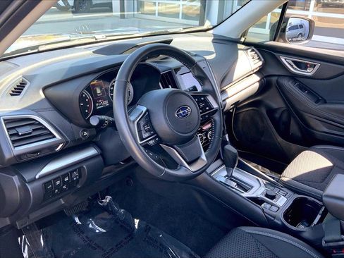 Certified 2023 Subaru Forester Premium AWD/4WD image 18