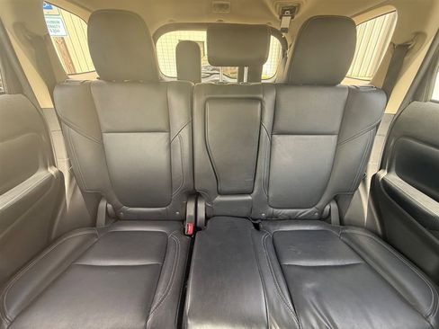 Used 2020 Mitsubishi Outlander AWD image 20