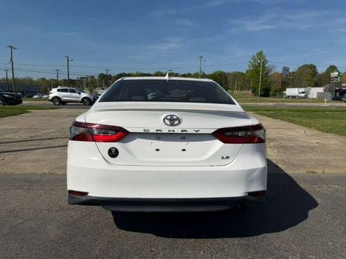 Used 2023 Toyota Camry LE FWD image 5