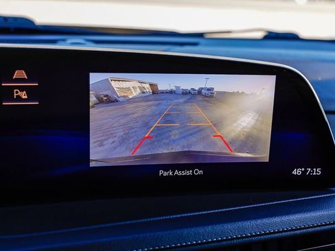 Used 2024 Cadillac XT4 Premium Luxury image 28