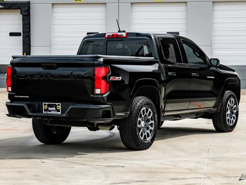 Used 2024 Chevrolet Colorado Z71 w/ Z71 Convenience Package 2 image 13