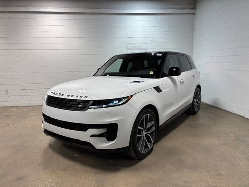Used 2023 Land Rover Range Rover Sport SE AWD/4WD image 1
