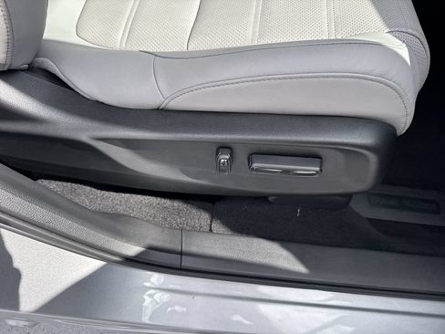 Used 2020 Honda CR-V EX-L image 45