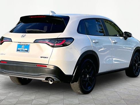 Used 2024 Honda HR-V Sport image 6