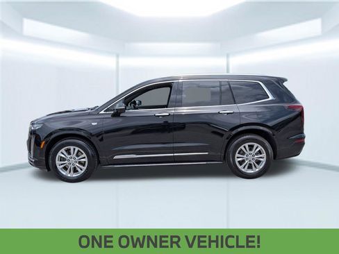 Used 2023 Cadillac XT6 Luxury FWD image 2