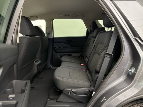 New 2026 Nissan Pathfinder SV image 16