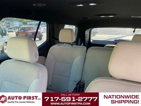 Used 2023 Chevrolet Traverse LS AWD/4WD image 5