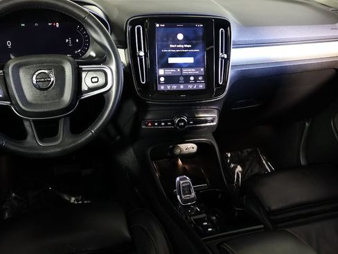 Used 2023 Volvo XC40 B5 Plus w/ Protection Package Premier AWD/4WD image 15