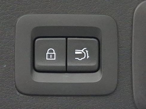 Certified 2025 MAZDA CX-30 AWD 2.5 S w/ Premium Package image 30