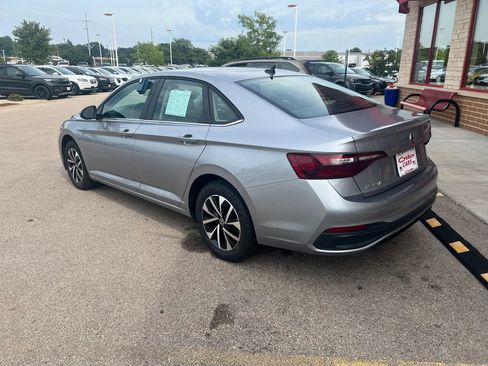 Used 2024 Volkswagen Jetta S FWD image 5