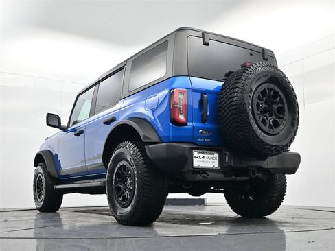 Used 2022 Ford Bronco Wildtrak image 40