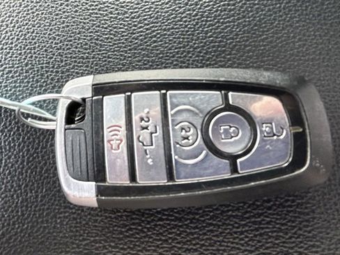 Used 2022 Ford F150 XLT w/ Equipment Group 302A High image 22