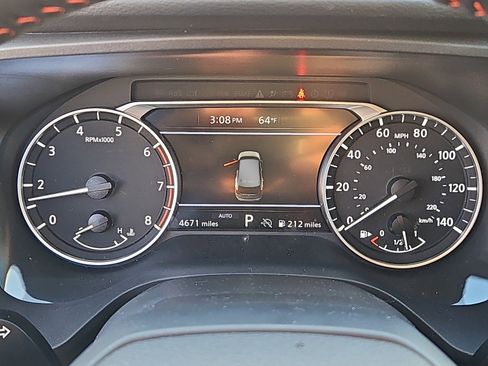 Used 2025 Nissan Rogue SV image 19