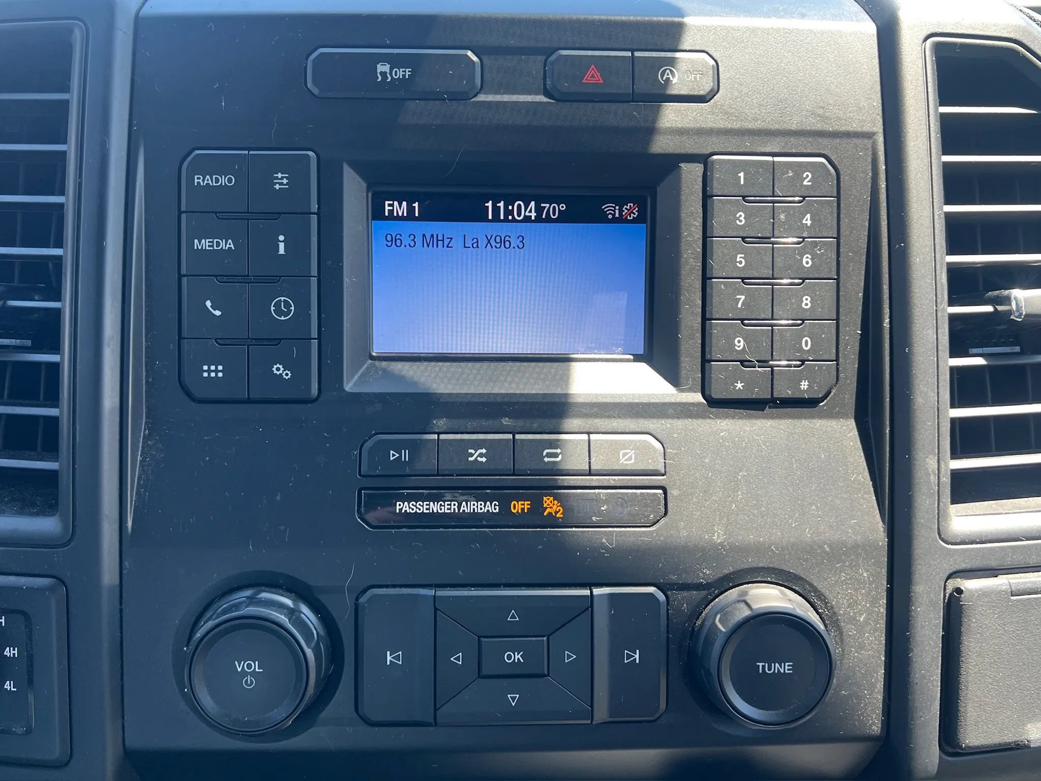 Used 2019 Ford F150 XL w/ Equipment Group 101A Mid AWD/4WD image 15