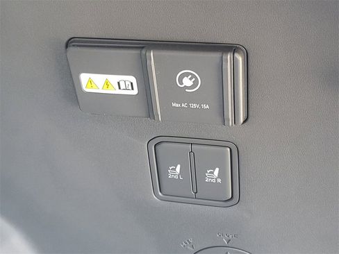 New 2026 Kia EV9 Wind image 31