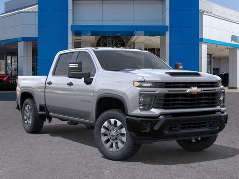 New 2026 Chevrolet Silverado 2500 Custom w/ Custom Value Package image 7
