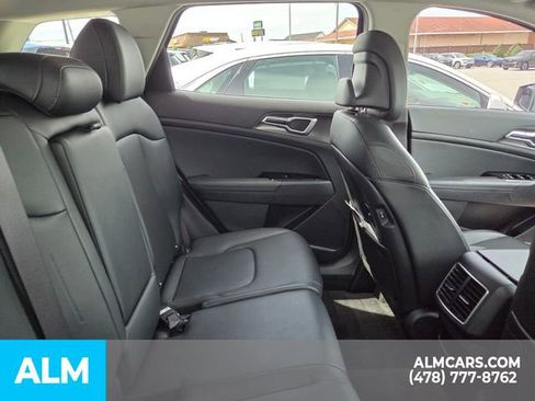 Used 2025 Kia Sportage EX w/ Premium Package FWD image 14
