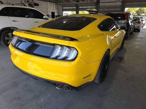 Used 2017 Ford Mustang GT w/ GT Performance Package RWD image 2