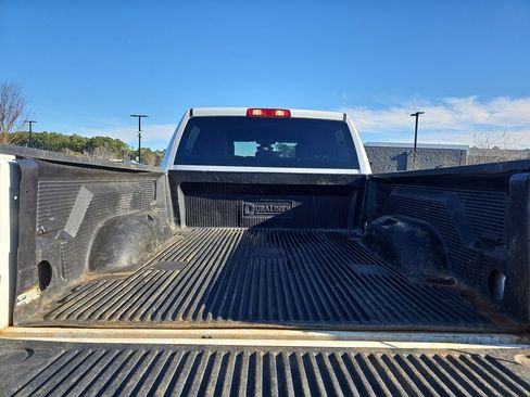 Used 2024 RAM 2500 Big Horn image 15