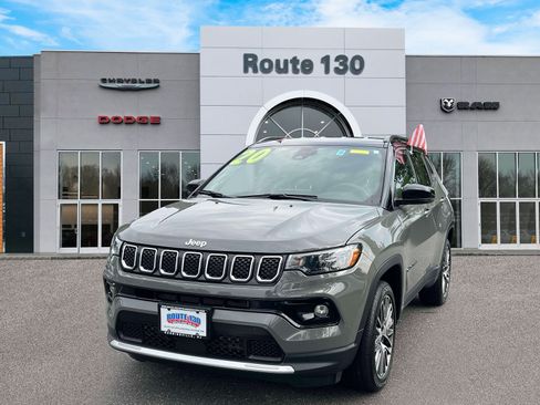 Used 2023 Jeep Compass Limited w/ Elite Group AWD/4WD image 2
