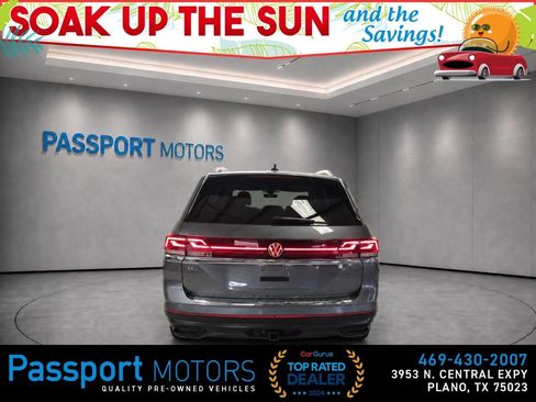 Used 2024 Volkswagen Atlas SEL AWD/4WD image 4