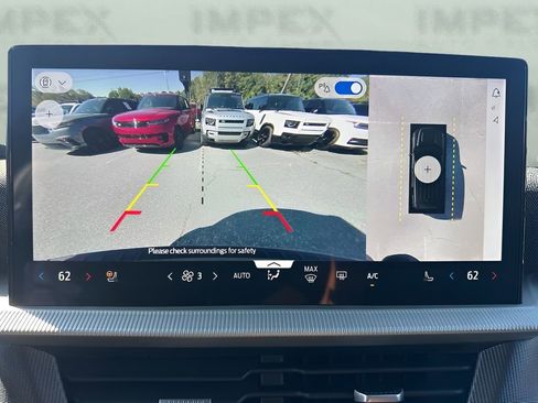 Used 2025 Ford Explorer ST-Line w/ Premium Package image 23