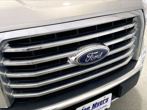 Used 2016 Ford F150 XLT w/ Equipment Group 302A Luxury RWD image 7