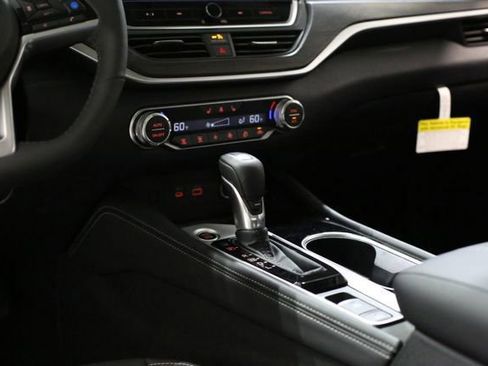 New 2025 Nissan Altima 2.5 SL image 15