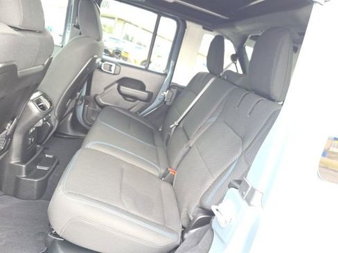 Used 2025 Jeep Wrangler Unlimited Rubicon 4xe w/ Convenience Group image 39