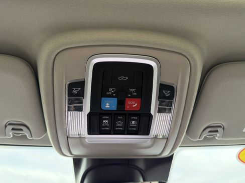 New 2026 RAM 2500 Limited image 31