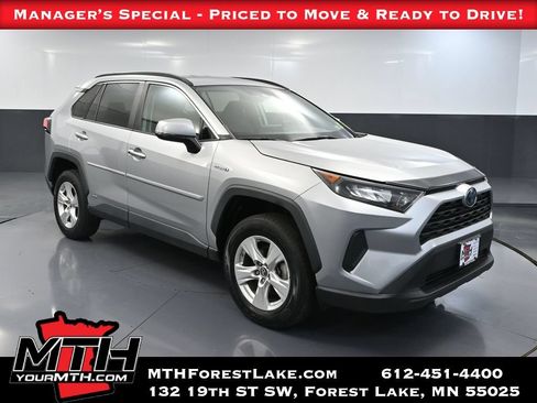 Used 2019 Toyota RAV4 LE w/ Carpet Mat Package AWD/4WD image 1