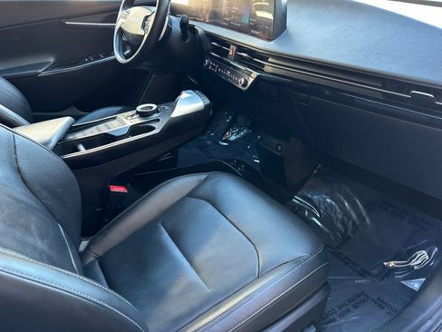 Used 2022 Kia EV6 Wind w/ Wind Technology Package image 19