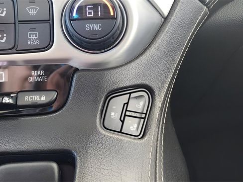 Used 2020 GMC Yukon SLT w/ Premium Edition image 37