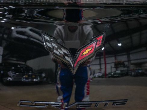 Used 2019 Chevrolet Corvette Grand Sport w/ Z07 Performance Package image 24