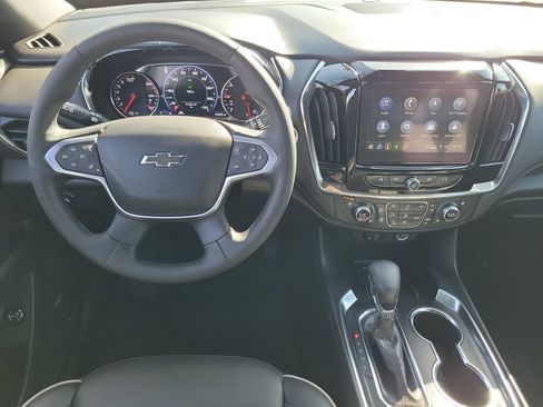 Used 2023 Chevrolet Traverse Premier w/ Redline Edition AWD/4WD image 4