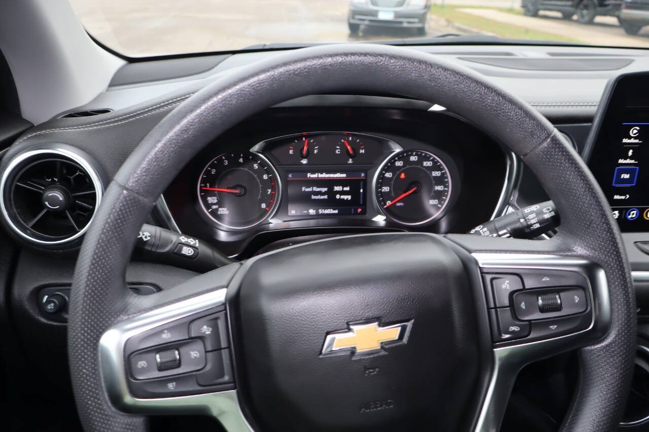 Used 2025 Chevrolet Blazer LT w/ Convenience Package AWD/4WD image 21