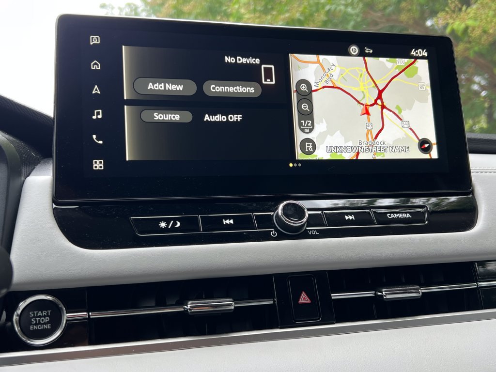 Used 2025 Mitsubishi Outlander AWD image 26
