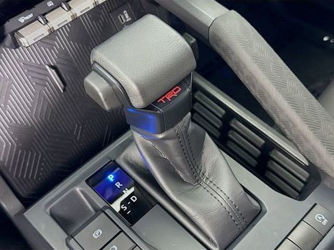 Certified 2025 Toyota Tacoma TRD Sport image 16