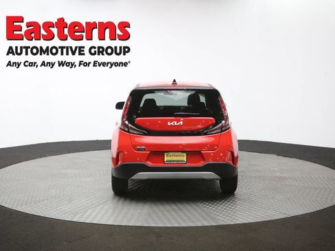 Used 2025 Kia Soul LX w/ LX Technology Package image 37