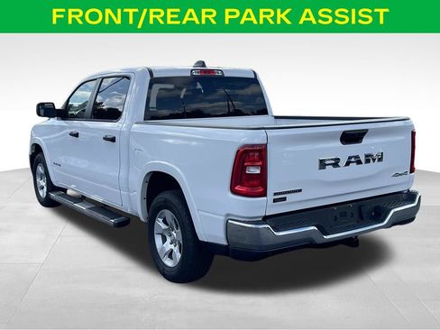 Used 2025 RAM 1500 Big Horn AWD/4WD image 12