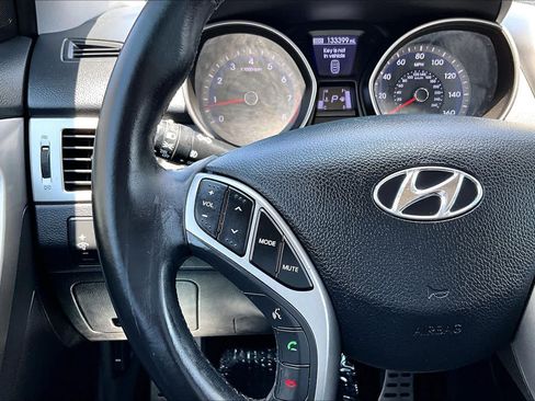 Used 2013 Hyundai Elantra GT w/ Touch & Go Pkg FWD image 23
