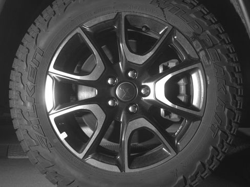 Used 2025 Jeep Compass Trailhawk image 13