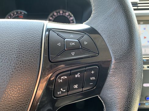 Used 2017 Ford Explorer Platinum AWD/4WD image 20